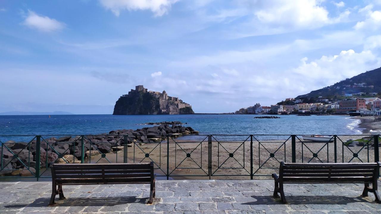 Casetta Emilia Vicino Al Mare Ischia Esterno foto